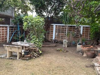 Ban Suan Nakarin Housing