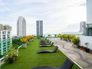 Laguna Bay
