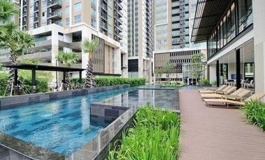 Fuse Chan - Sathorn