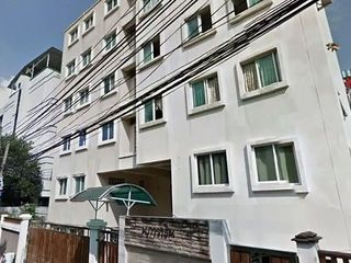 Napawarin Condo
