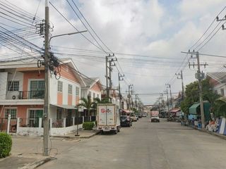 บ้านวิเศษสุขนคร