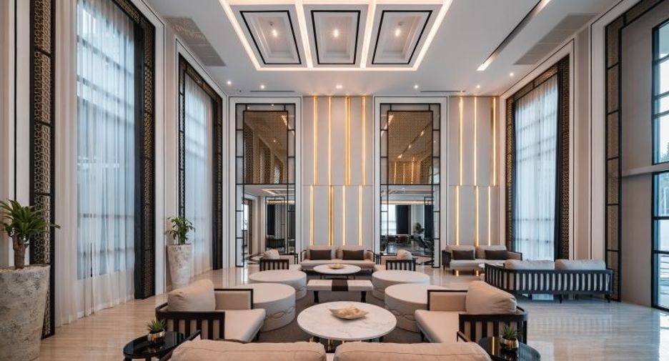 Mandarin Eastville