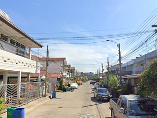 Pin Charoen 3