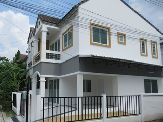 Thanasuk Village