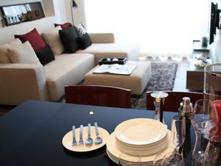 The Room Sathorn - Taksin