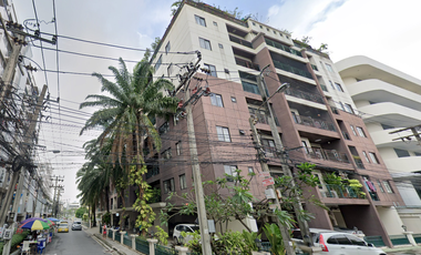 Le Chateau Condo
