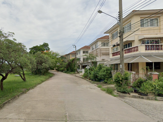 บ้านกรีนเลค บางนา-ตราด
