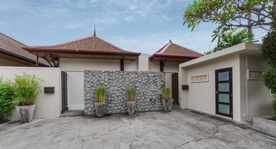 Two Villa Tara