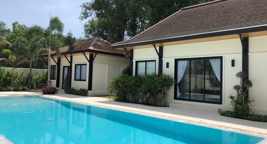 Two Villa Tara