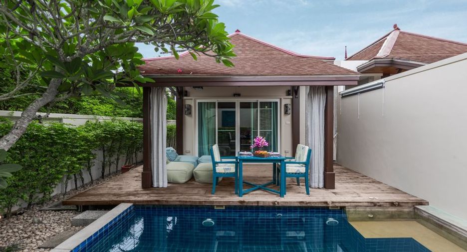 Two Villa Tara