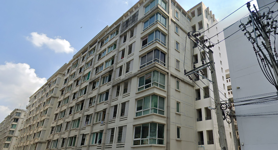 The Square Condominium - Bangyai