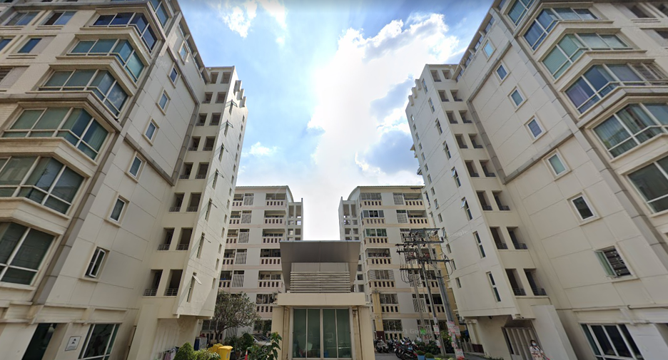 The Square Condominium - Bangyai