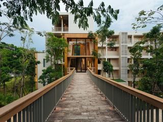 สวอนเลค เขาใหญ่