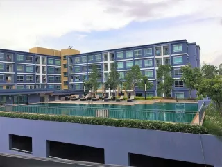 August Condo Charoenkrung 80