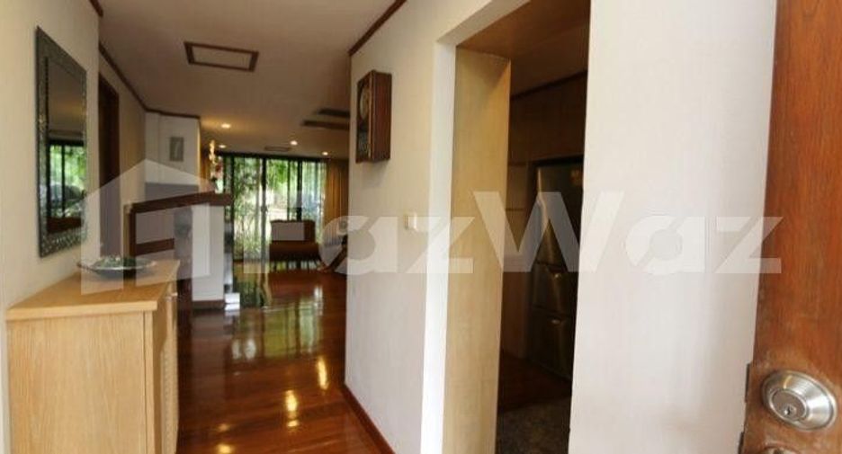 Huen Por Lieng Condominium