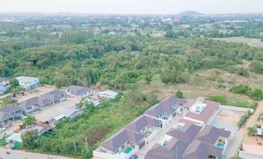 Wasan Pool Villa House