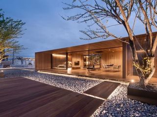 HACHI Serviced Apartment