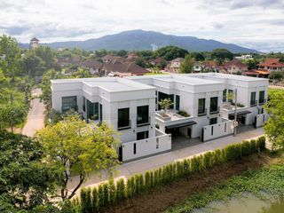 SHEVADEE Vista al Lago