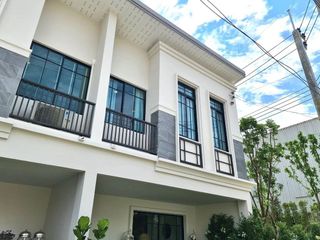 Newbury Village Bangna km. 31