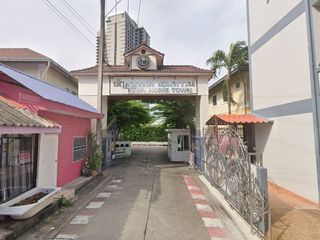 T.W. Town Home