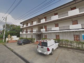 Chaba Suk Apartment