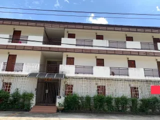 Chaba Suk Apartment