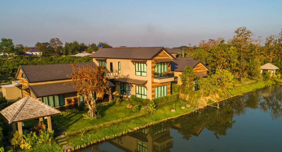 Baan Wiang Nam Lom
