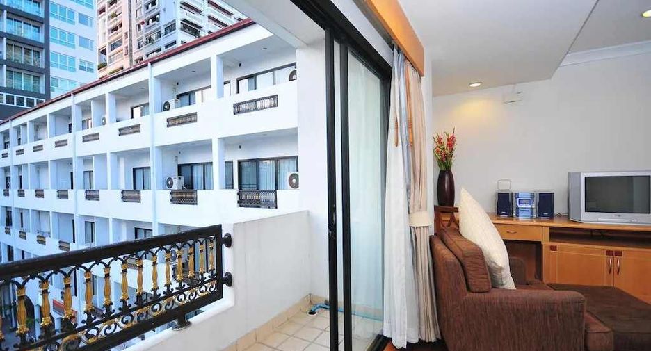 Admiral Suites Бангкок