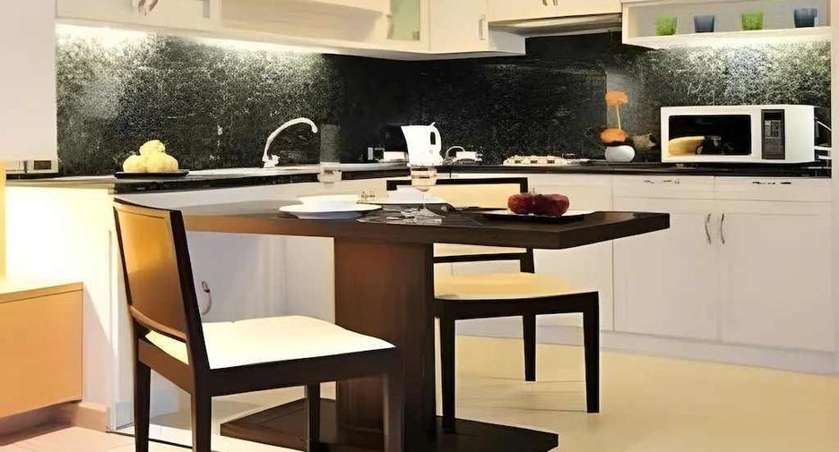 Admiral Suites Бангкок