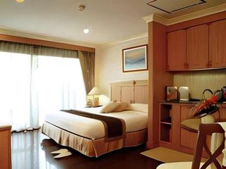 Admiral Suites Bangkok