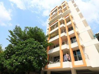 Sompob House