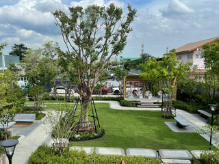 Baan Klang Mueng Ladprao 101 Station