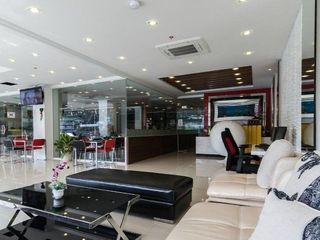 Patong Holiday Hotel