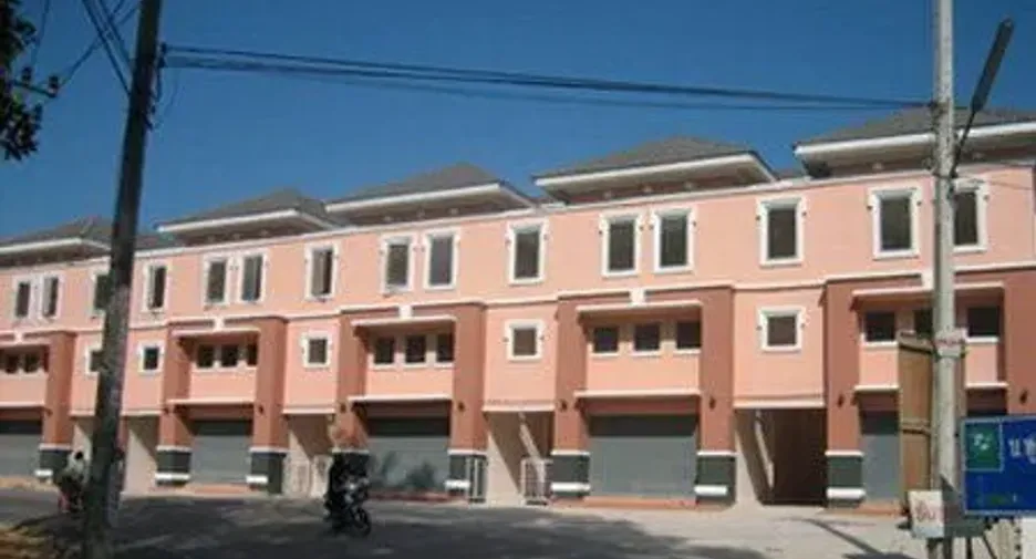 Rock Garden by Pass Phuket Phase 3,4,5