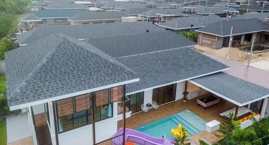 Breeze Pool Villa Cha-Am