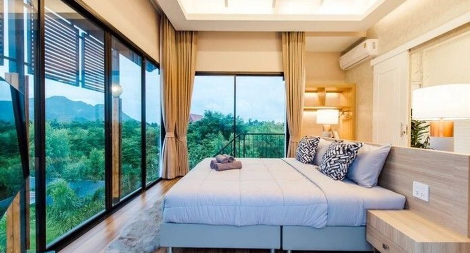 Breeze Pool Villa Cha-Am