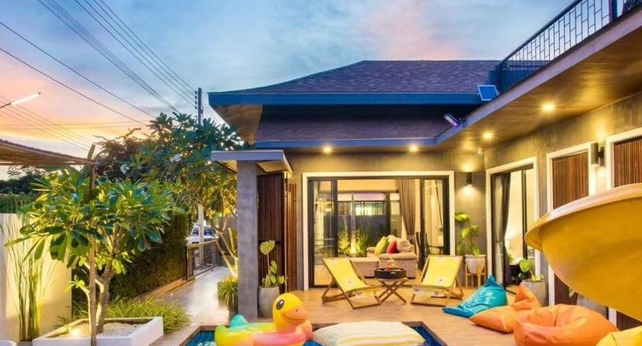 Breeze Pool Villa Cha-Am