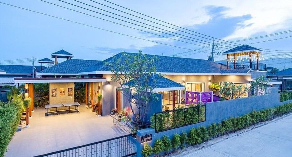 Breeze Pool Villa Cha-Am