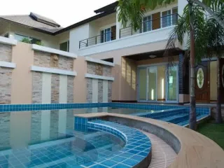 World Club Land