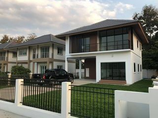 Lalitta House