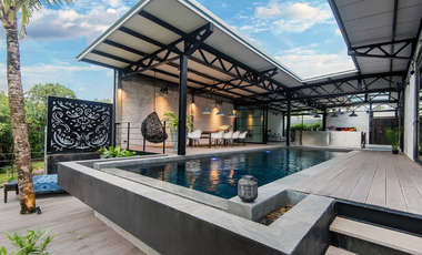 Vaughn Fabric Phuket Loft Villa