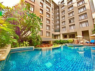Silom Serene