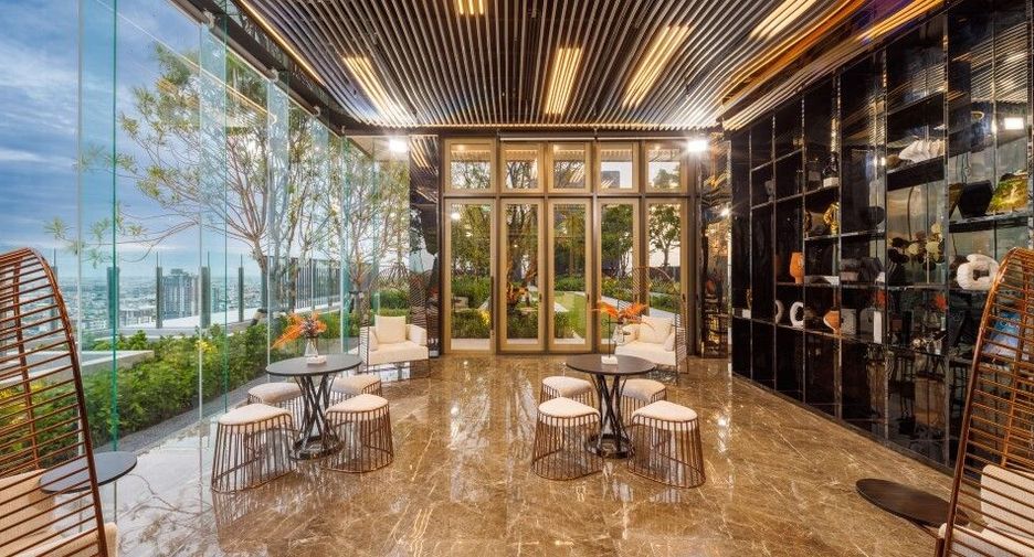 Life Sathorn Sierra