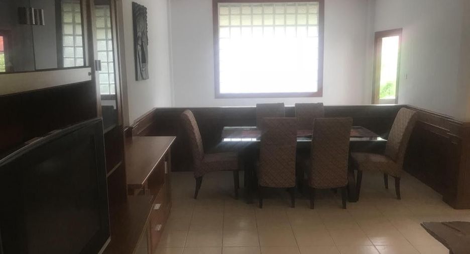 Mountain View Apartment