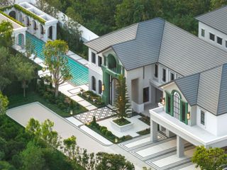 The Palazzo Pinklao-Borom