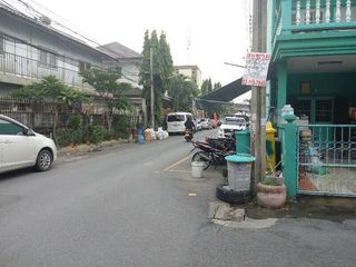 หมู่บ้านรุ่งเจริญ