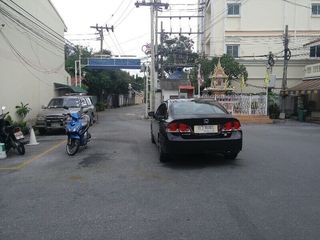 หมู่บ้านรุ่งเจริญ