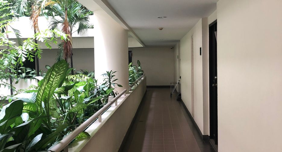 Baan Prueksasiri 1