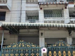 บ้านชลพฤกษ์ เพลส