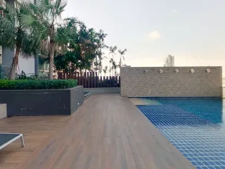 The Parkland Ratchada-Thapra